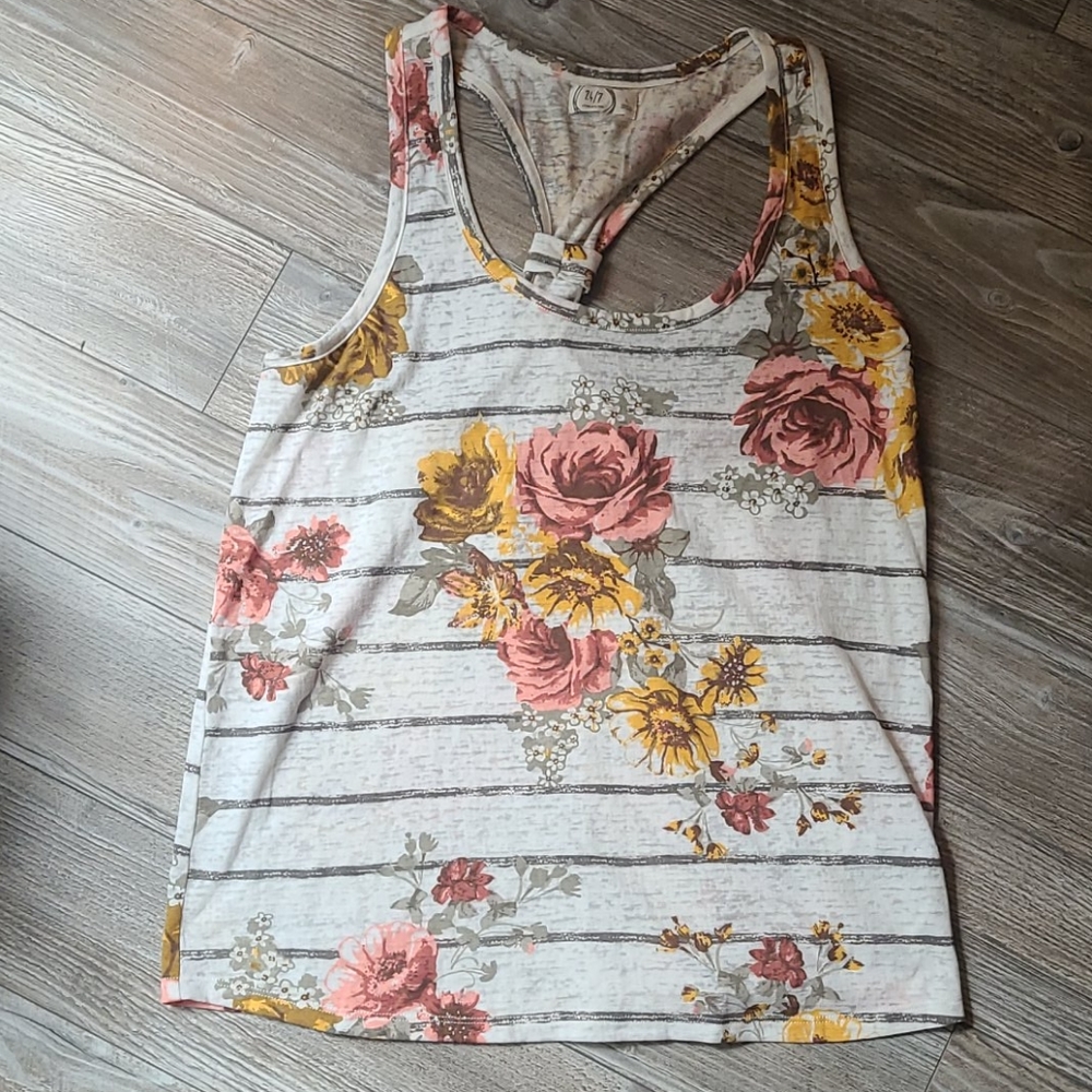Floral tank